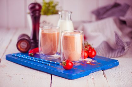 Red Tomatoes on a Wooden Surface – Restaurant Photography Portfolio