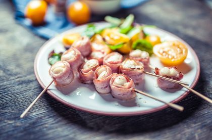 Red Tomatoes on a Wooden Table, Candid Moment – Restaurant Photography Portfolio