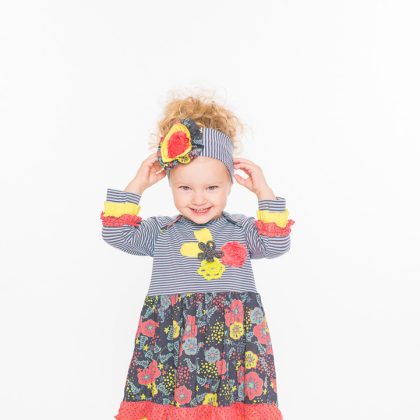 Girl Portrait, Smiling – Family Photography Portfolio