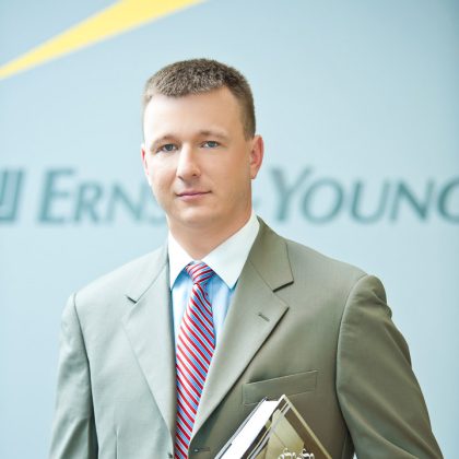 Man in Suit – Business Portrait Portfolio
